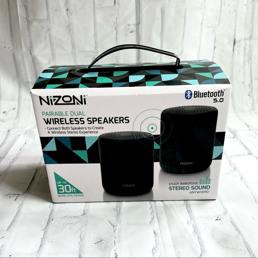 Nizoni Pairable Dual Wireless Bluetooth 5.0 Speakers NIB Sealed Set Black